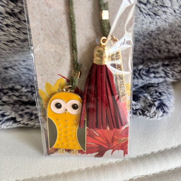 Harvest Owl Charm Always Grateful Tassel Bookmark - Picture 2 of 4